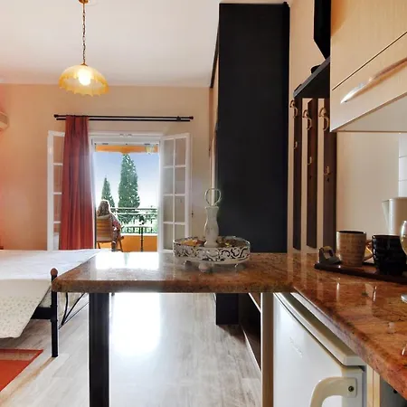 Rhea Complex Daire Paleokastritsa