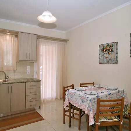 Rhea Complex Daire