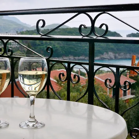 Rhea Complex Διαμέρισμα *