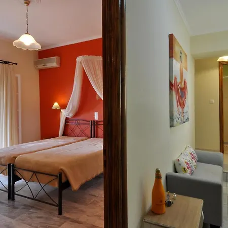 Rhea Complex * Παλαιοκαστρίτσα