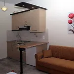 Appartement Rhea Complex *