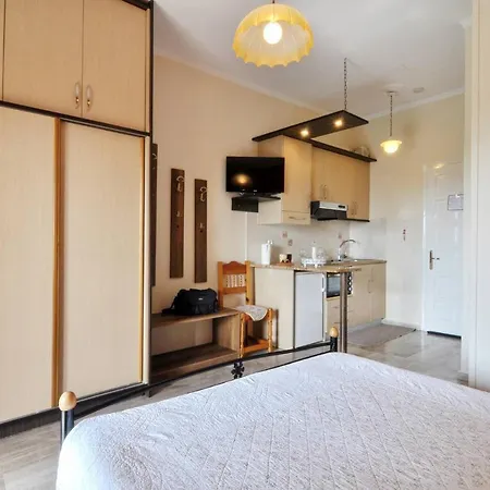 Rhea Complex * Paleokastrítsa