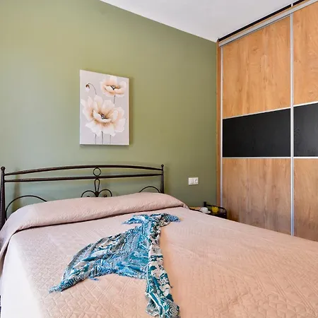 Rhea Complex Apartment